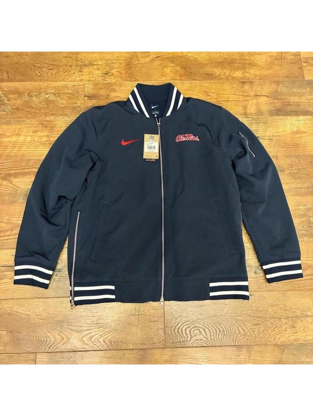 Last of the Nike Ole Miss Rebels Full-Zip Bomber Jacket Men’s Large NWT